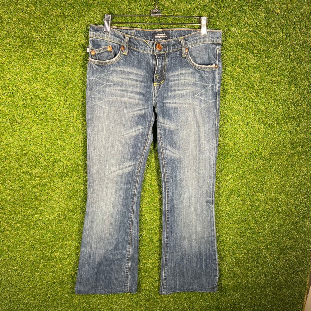 Rock & Republic Womens‎ 28 Blue Bootcut Jeans Embroidered RR Pockets Made in USA
